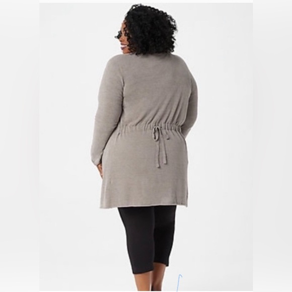 Barefoot Dreams COZYCHIC Ultra Light Cardigan Sweater, Robe, Light Grey, Size 1X - Picture 2 of 4